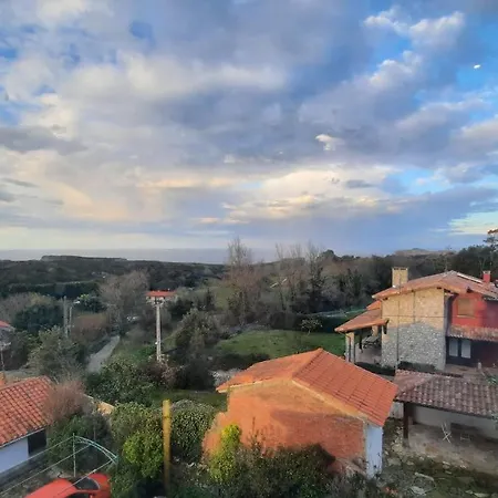 La Casona De *